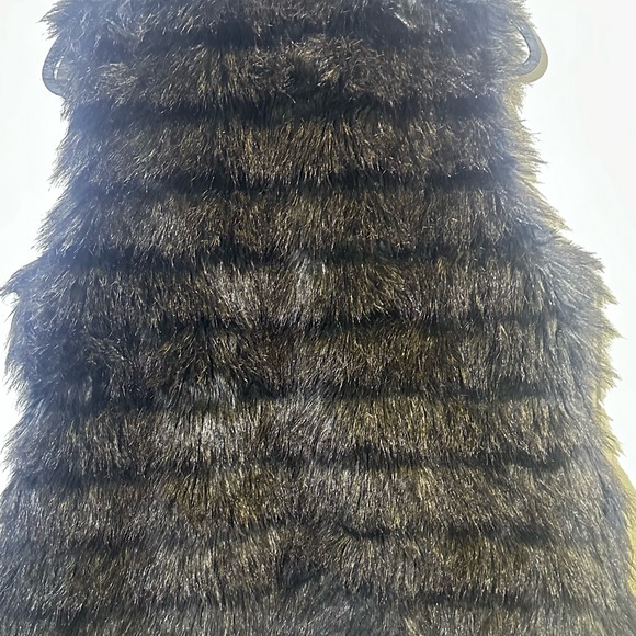 Michael kors Faux Fur Vest in Black and Gray - Picture 8 of 8